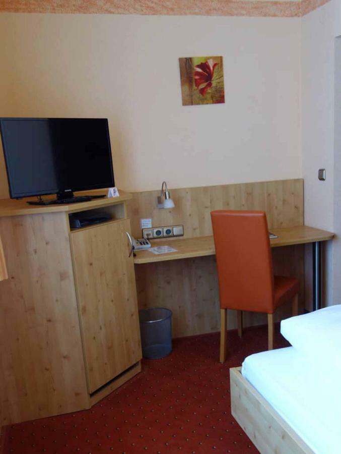 Hotel Bayerischer Hof Waldsassen Kültér fotó